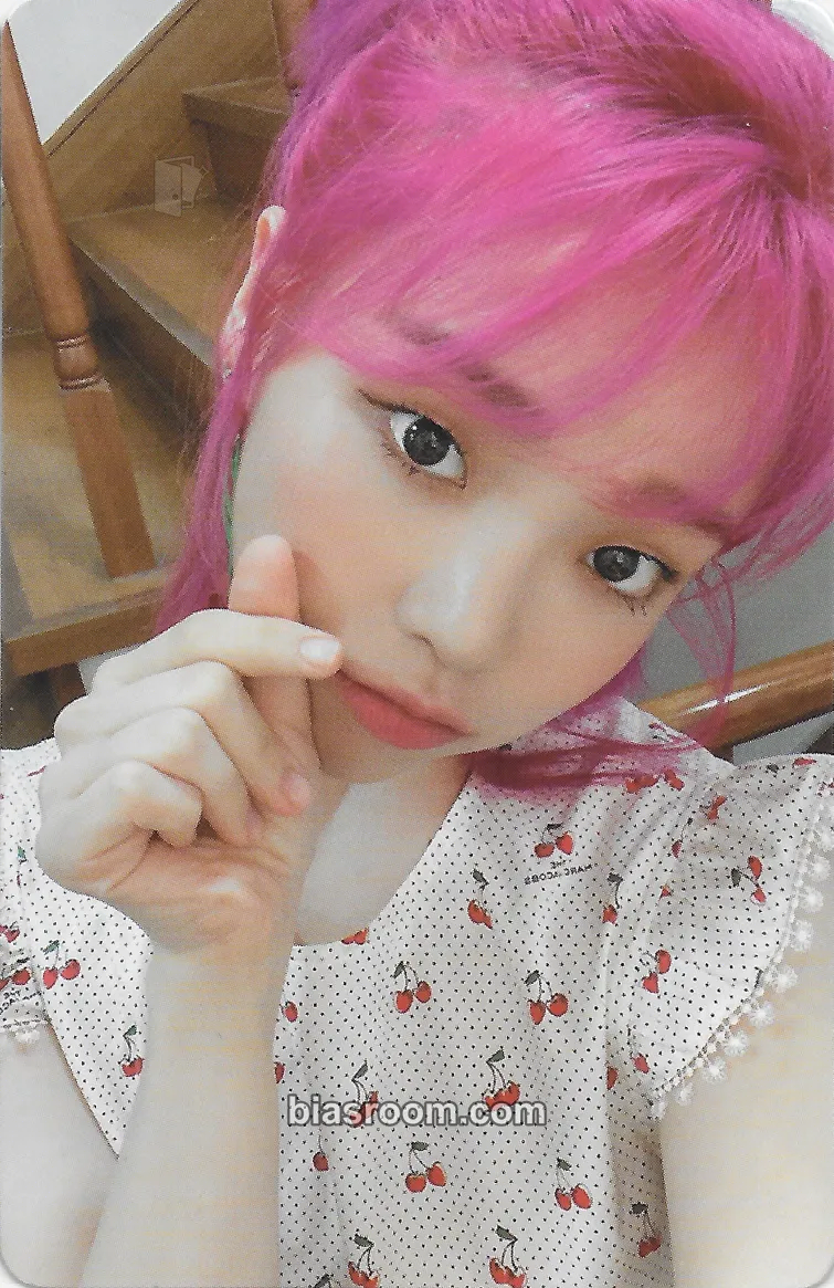 Seunghee Dear OHMYGIRL Photocard - OH MY GIRL - OH MY GIRL K-pop photocard