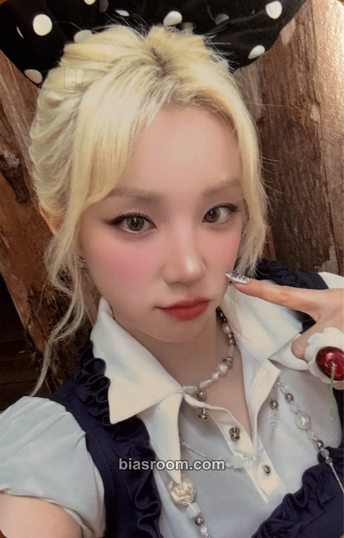 Yuqi Motivation Photocard - i-dle - i-dle K-pop photocard