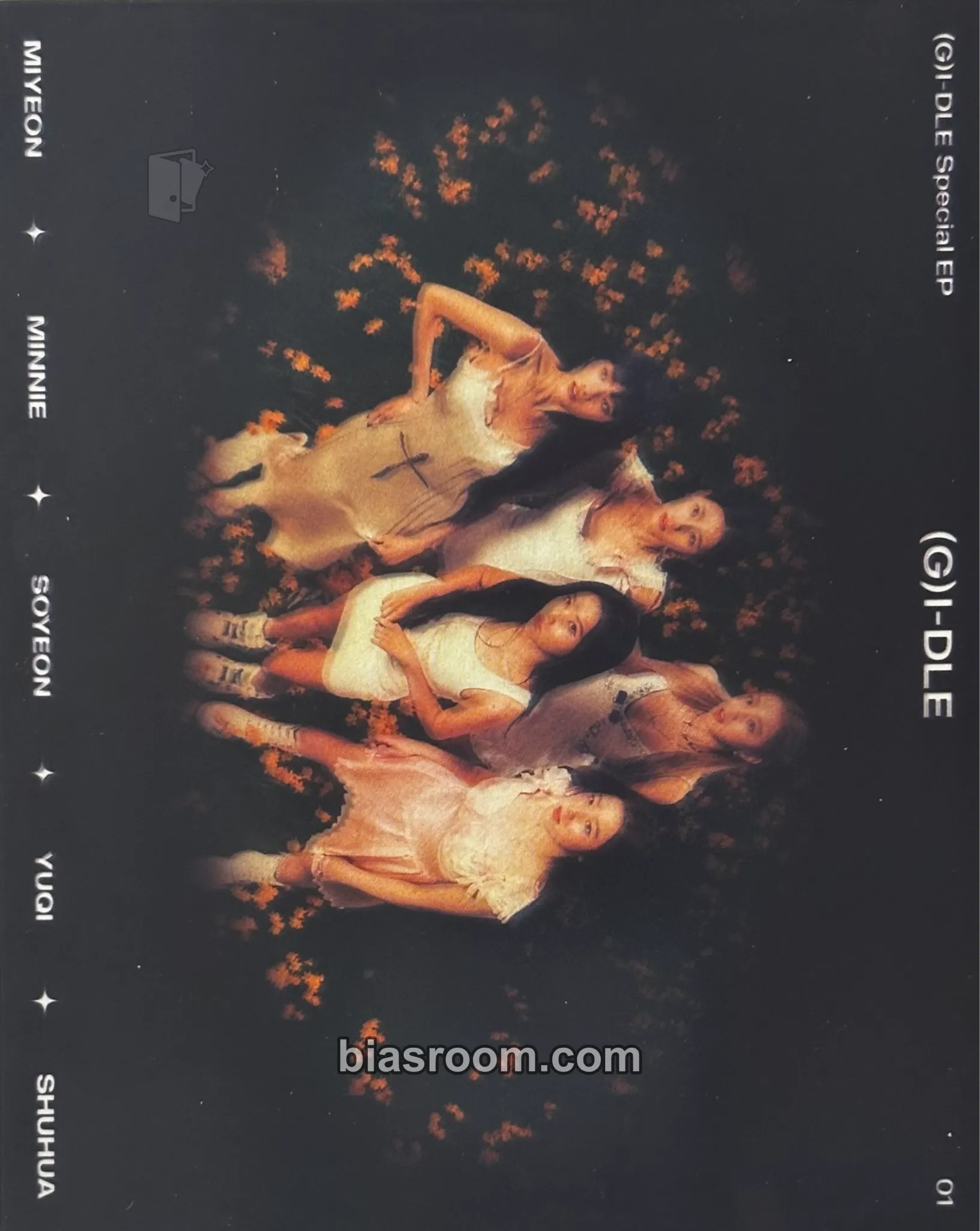 HEAT Photocard - i-dle - i-dle K-pop photocard