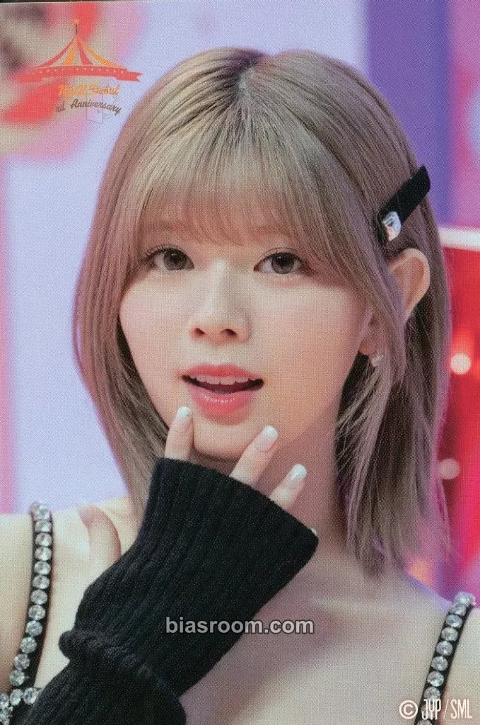 Riku NiziU Debut 3rd Anniversary official goods Photocard - NiziU - NiziU K-pop photocard