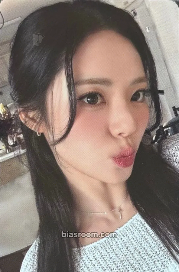 Jiwon 2025 fromis_9 WORLD TOUR <NOW TOMORROW.> Photocard - fromis_9 - fromis_9 K-pop photocard