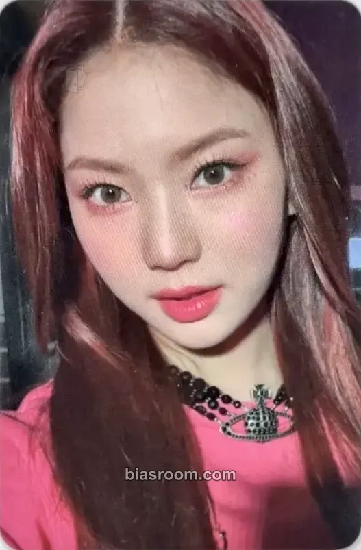 STAYC - Isa - Teddy Bear Album ktown4u pob (pre-order benefit)