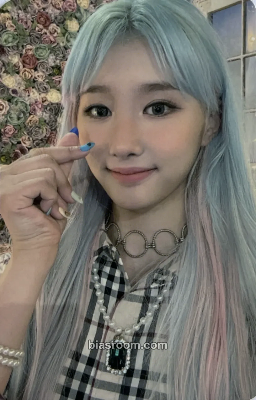 Yebin Icons Photocard - Hot Issue - Hot Issue K-pop photocard