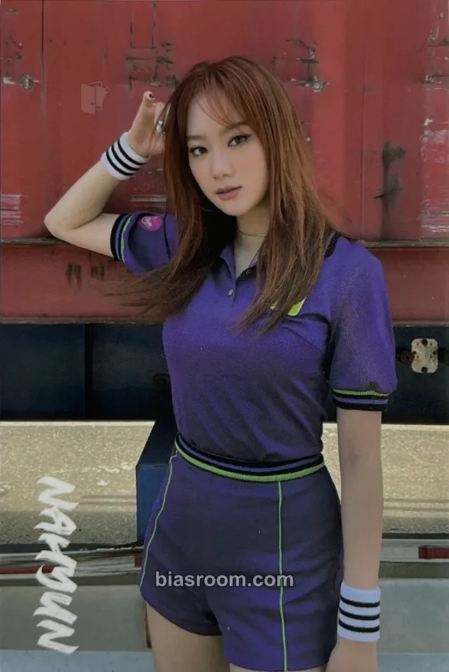 Nahyun Hot Issue Icons K-pop photocard