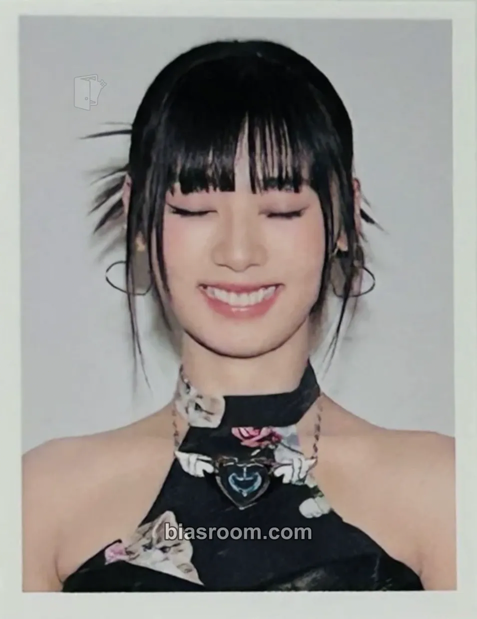 Hyeonju CURIOUS Photocard - UNIS - UNIS K-pop photocard