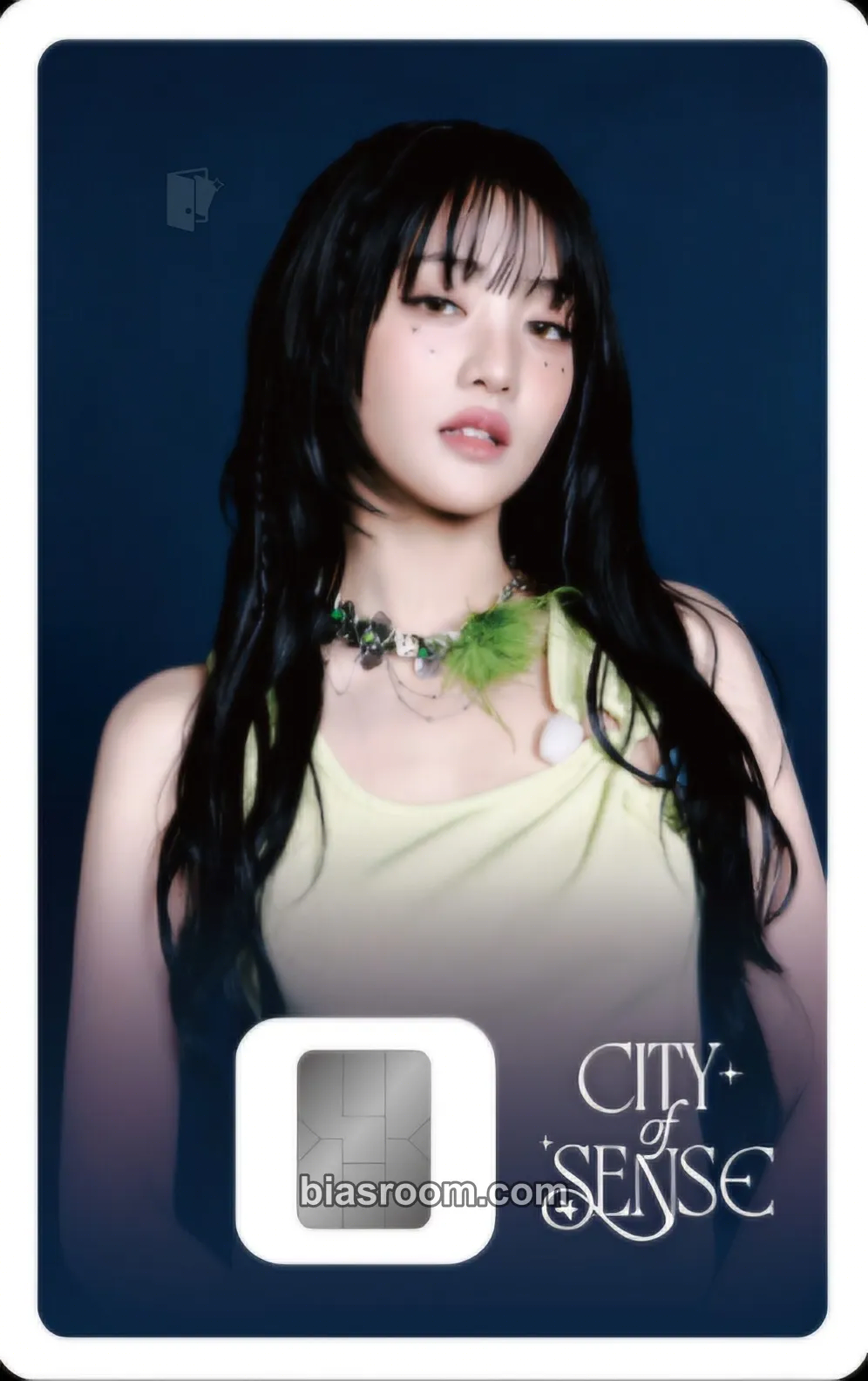 Minnie MEDIA EXHIBITION : CITY of SENSE Photocard - i-dle - i-dle K-pop photocard