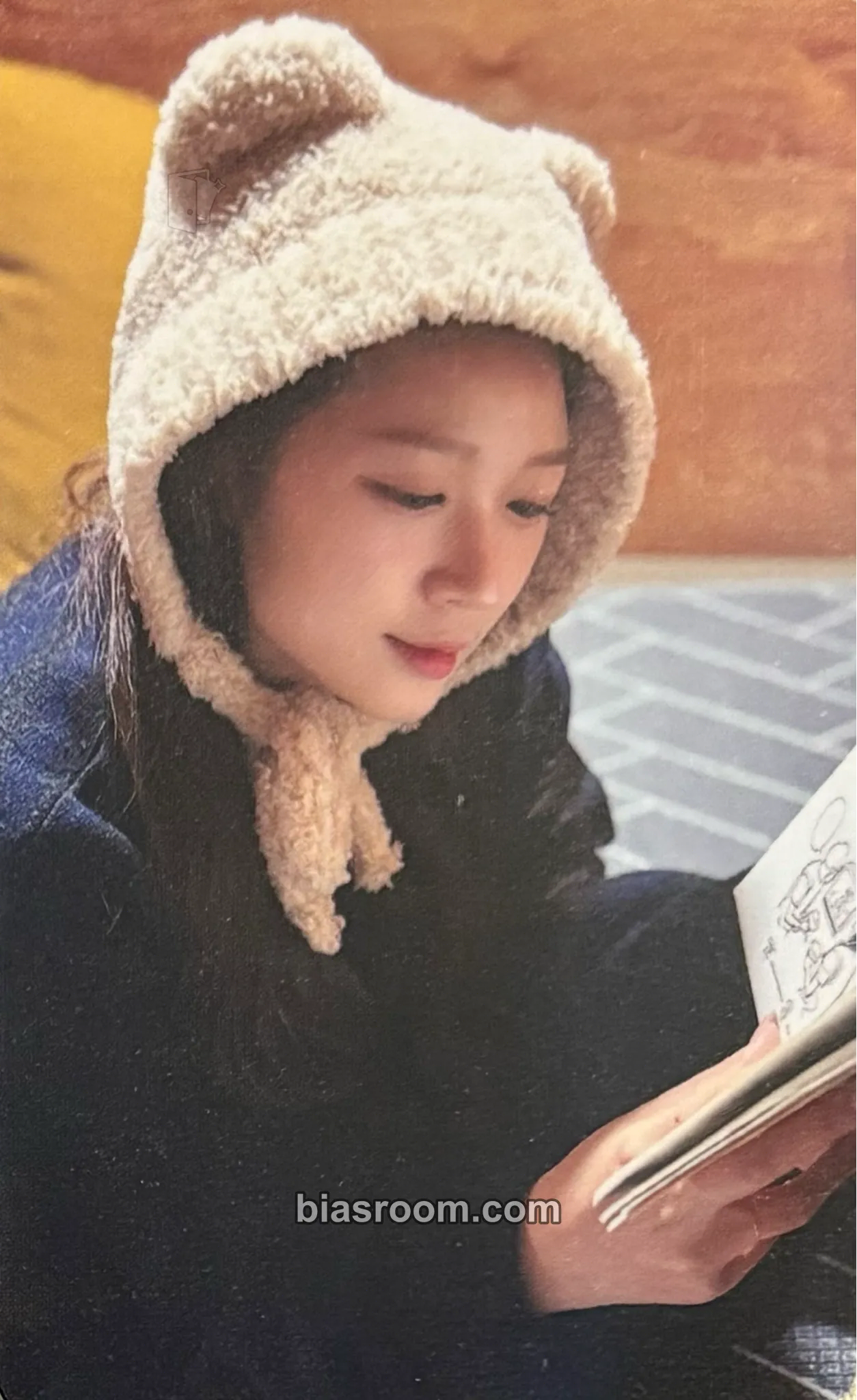 Kim Hyerim Kim Hyerim - VOICE POCA (2024 Mini calendar) Photocard - Kim Hyerim K-pop photocard