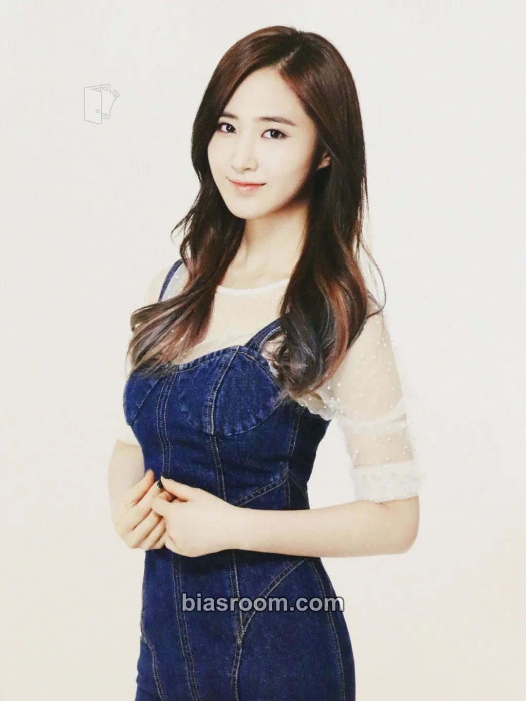 Yuri SMTown Live World Tour IV Photocard - Girls' Generation - Girls' Generation K-pop photocard