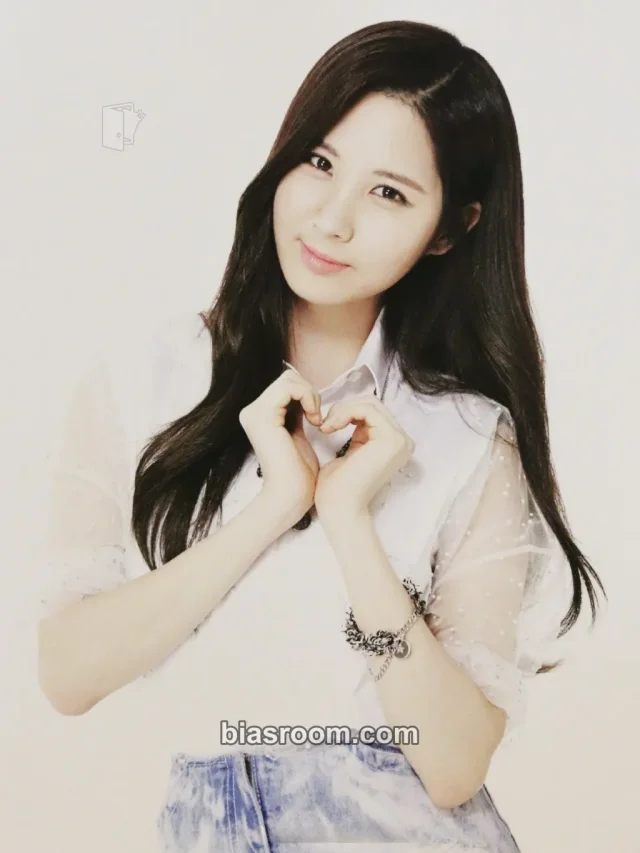 Girls' Generation - Seohyun - SMTown Live World Tour IV Event postcard set concert