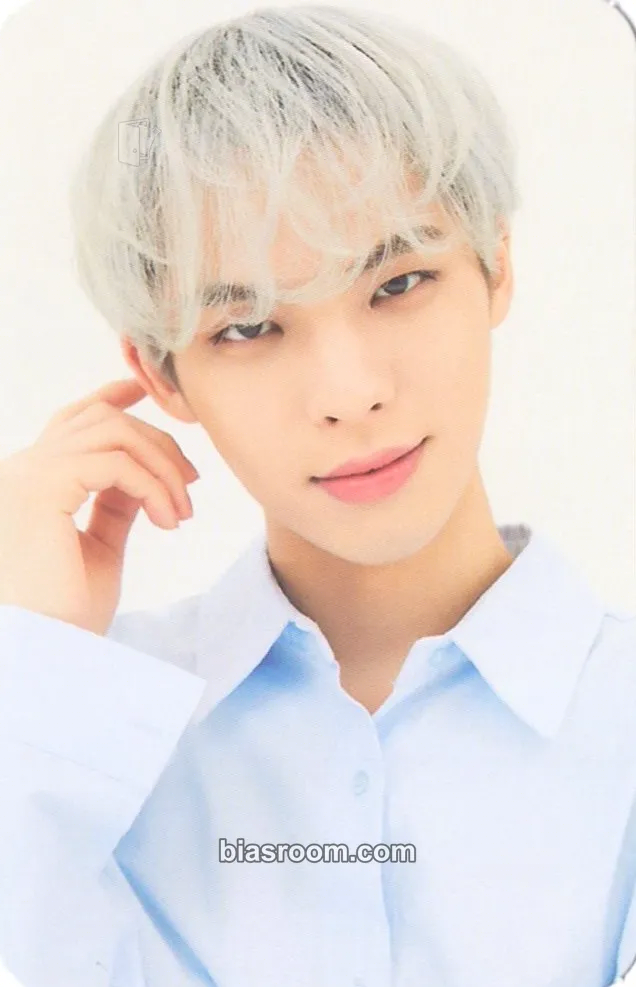 BX Official 1st Generation Fanclub Photocard - CIX - CIX K-pop photocard