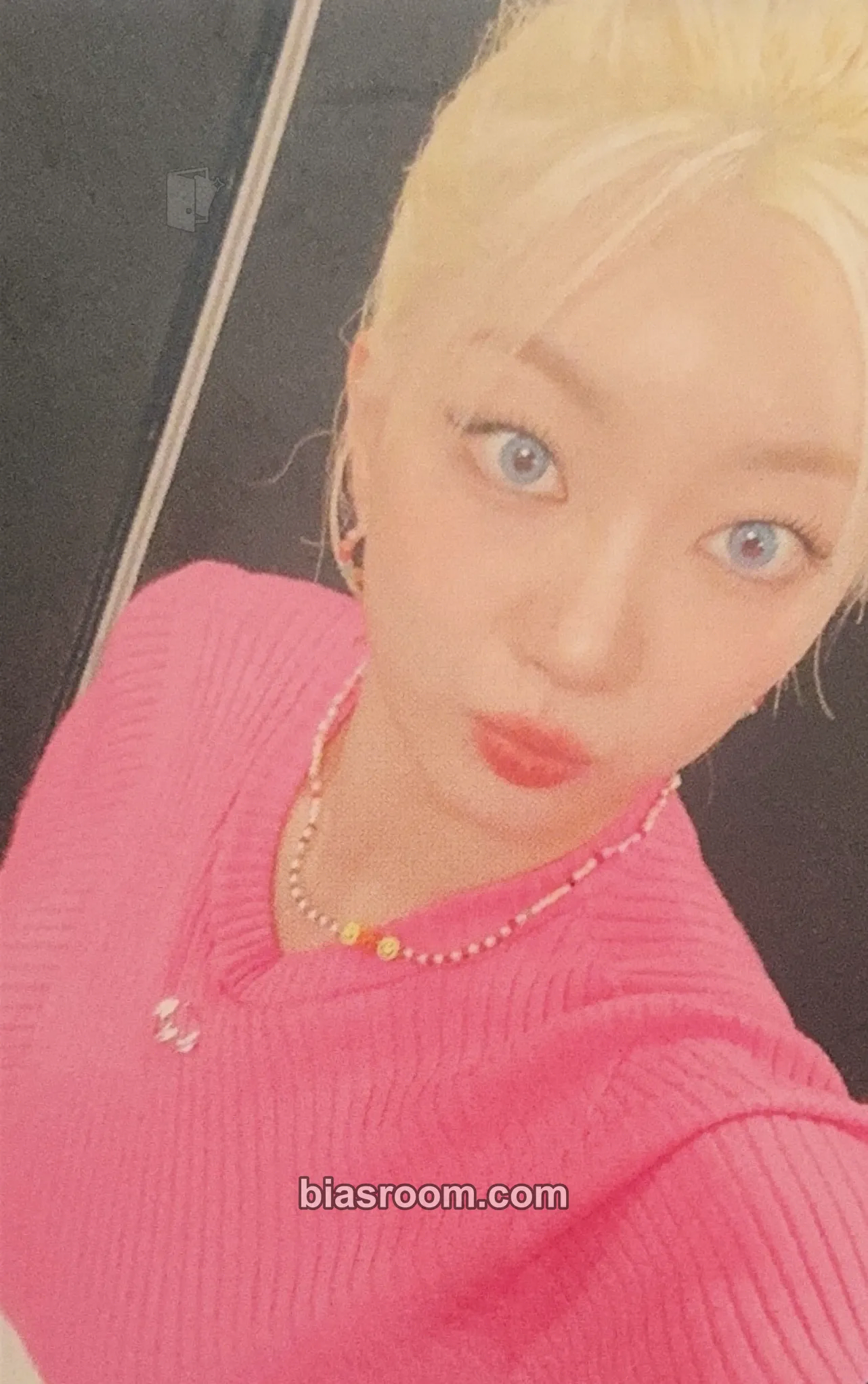 Karin XX Photocard - Craxy - Craxy K-pop photocard