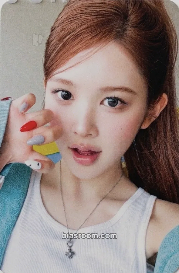 A-na Lemon Tang Photocard - Hearts2Hearts - Hearts2Hearts K-pop photocard