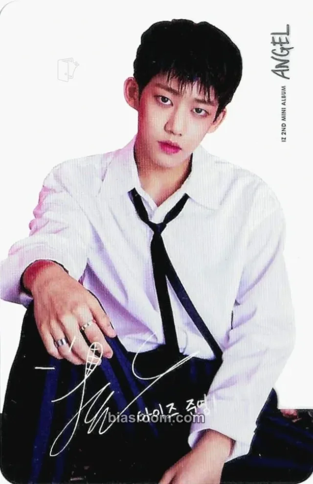IZ - Lee Junyoung - Angel Album transparent album photocard