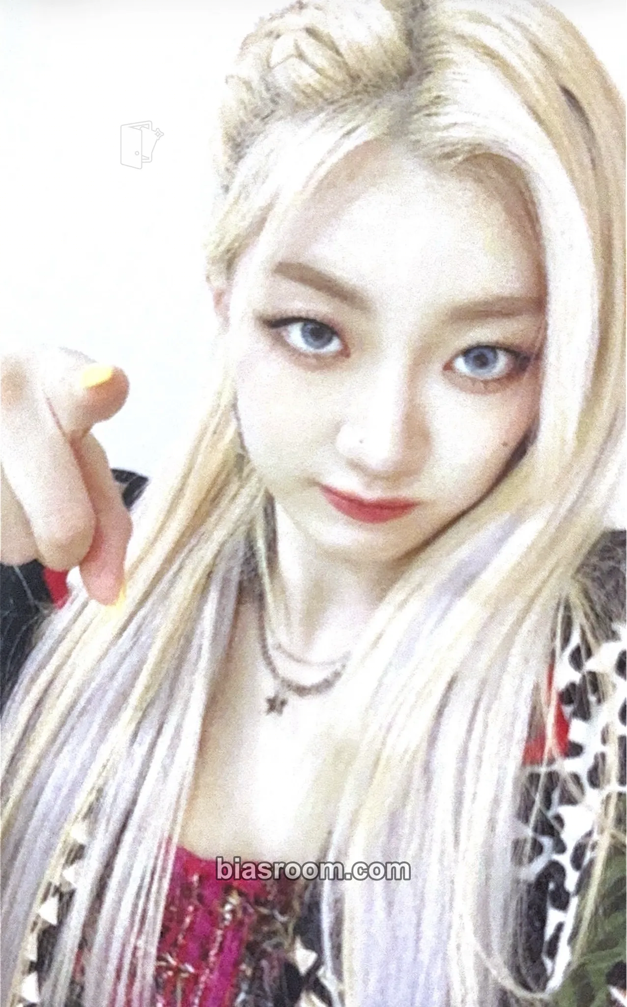 Karin XX Photocard - Craxy - Craxy K-pop photocard