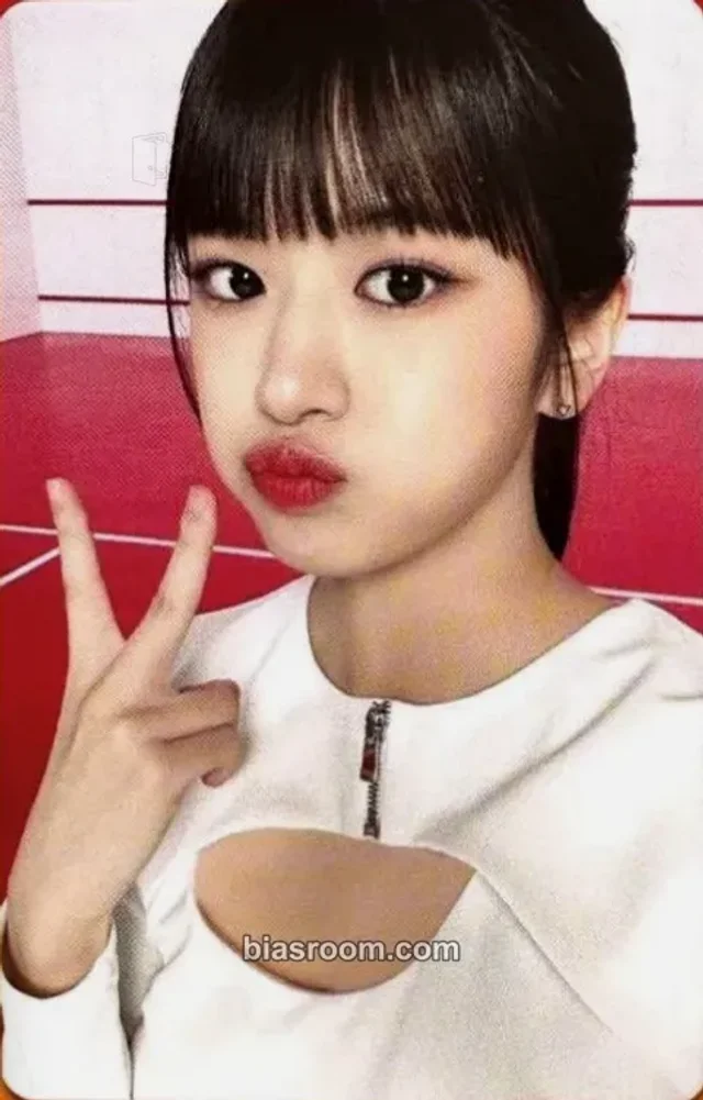 IVE - Yujin - WAVE Album hi touch event A version