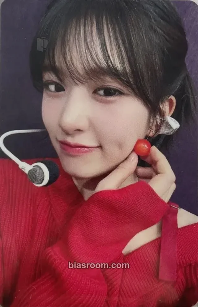 IVE - Yujin - I've Mine Album hi touch event sony music japan