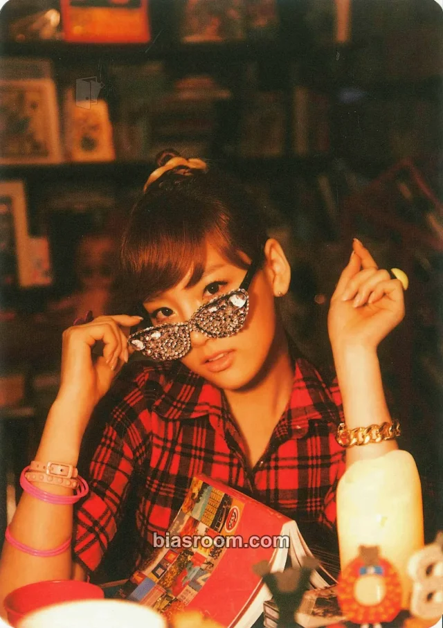 Girls' Generation - Taeyeon - The 1st Asia Tour: Into the New World Event encore concert benefit membership entrance / attendance benefit seoul