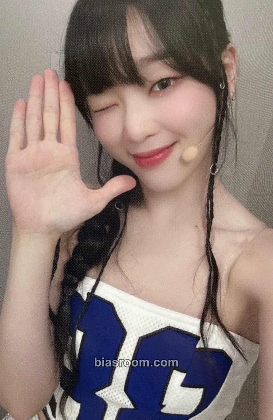 Seunghee Golden Hourglass Photocard - OH MY GIRL - OH MY GIRL K-pop photocard