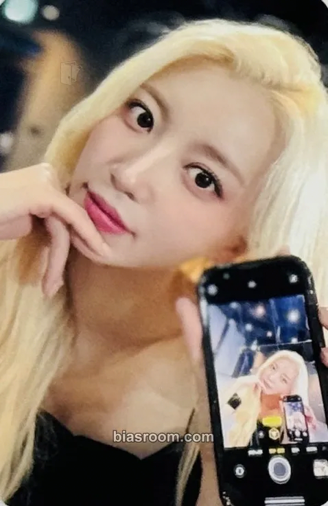 Yubin Dreamy Resonance Photocard - OH MY GIRL - OH MY GIRL K-pop photocard