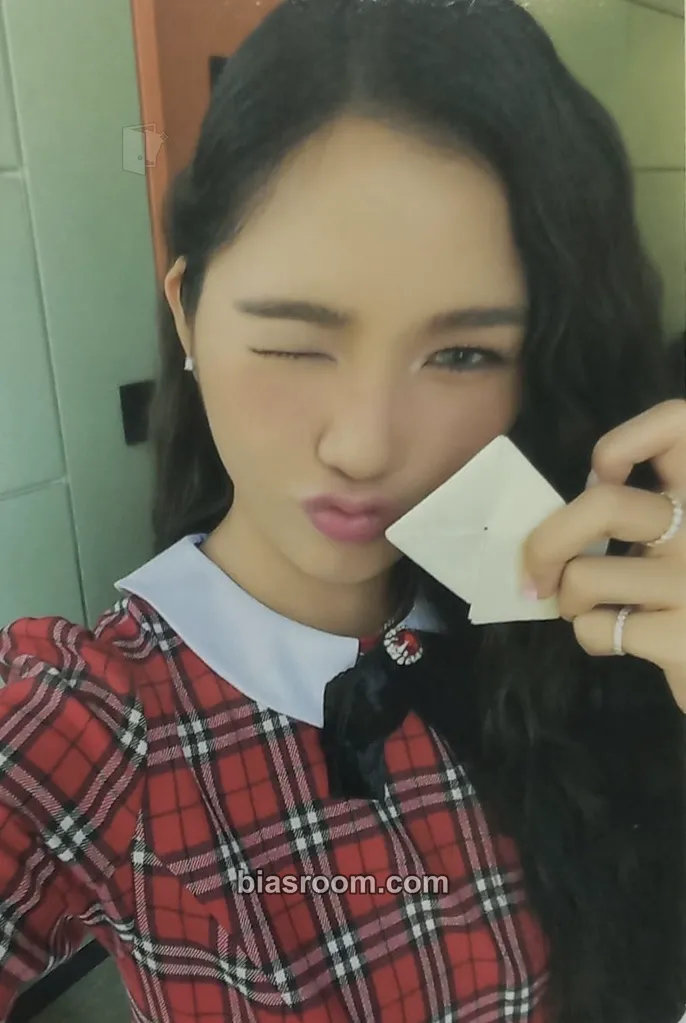 Mimi Dreamy Resonance Photocard - OH MY GIRL - OH MY GIRL K-pop photocard