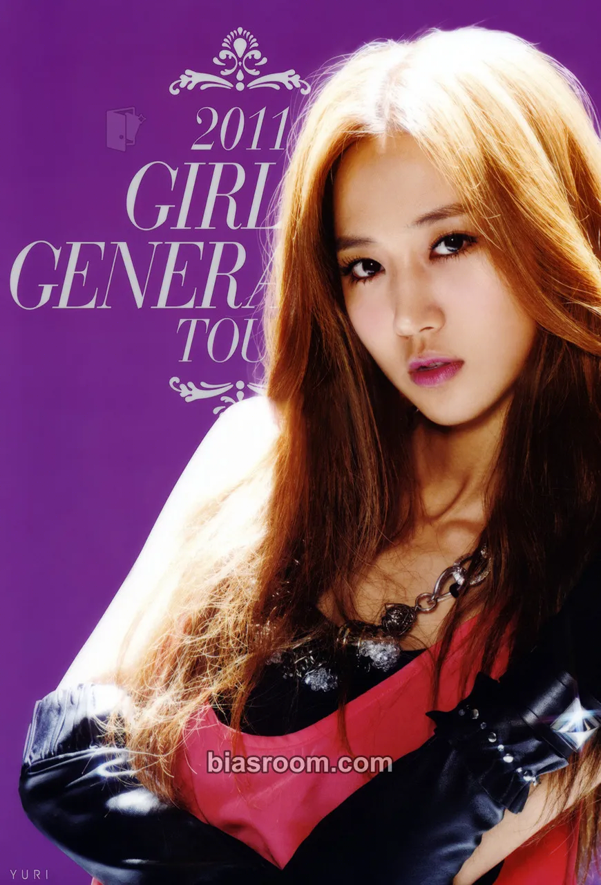 Yuri 2011 Girls Generation Tour Photocard - Girls' Generation - Girls' Generation K-pop photocard