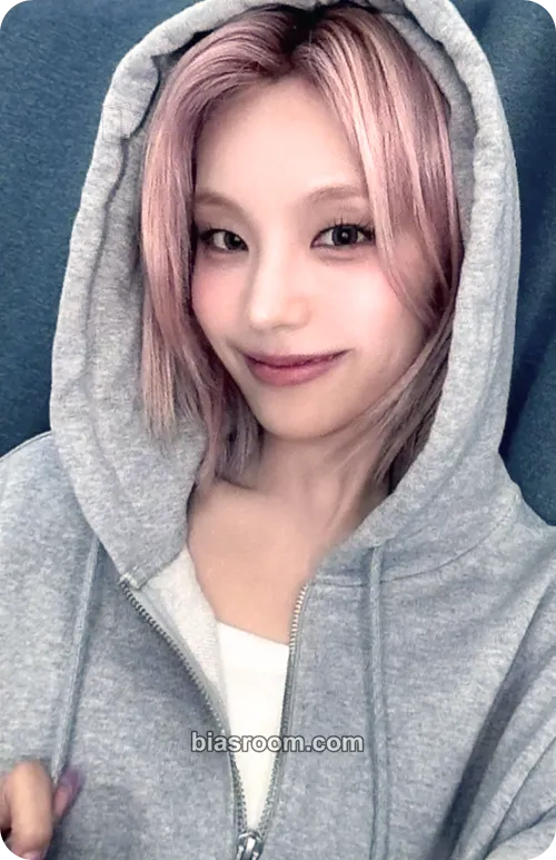 Yeji Motto Photocard - ITZY - ITZY K-pop photocard