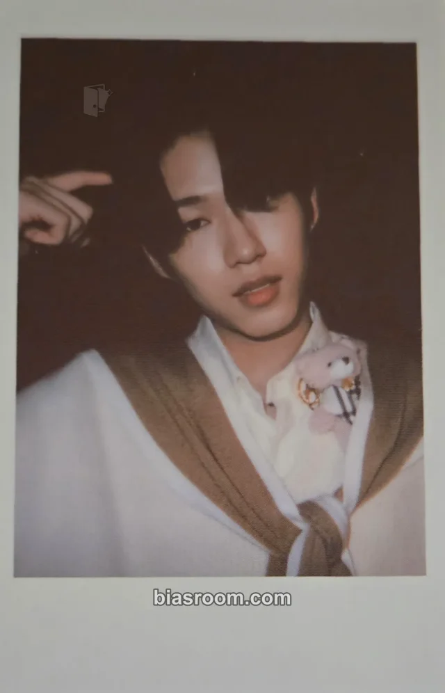 Younite - DEY - 빛 : Bit Part.2 Album album photocard limited edition spotlight version