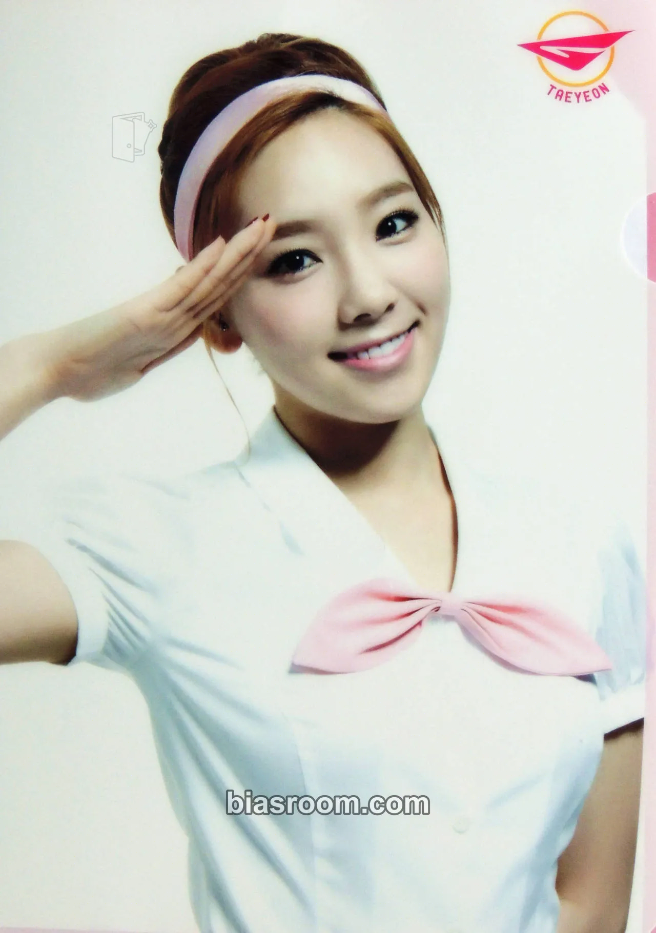 Taeyeon Girls & Peace World Tour Photocard - Girls' Generation - Girls' Generation K-pop photocard