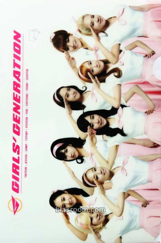 Girls' Generation - Girls & Peace World Tour Event L holder tour merch group