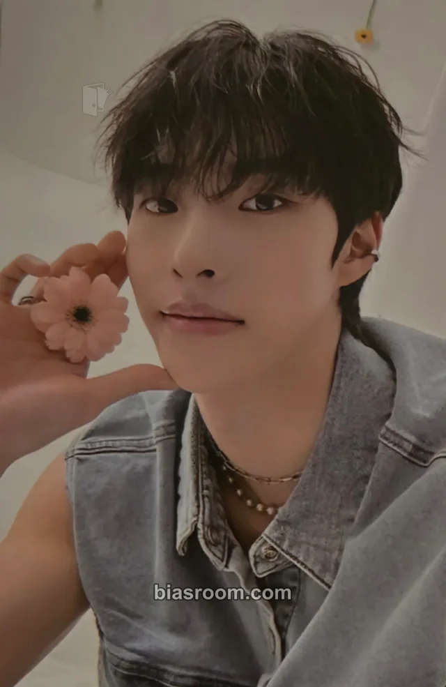 Younite - Hyunseung - Another Album album photocard bloom version