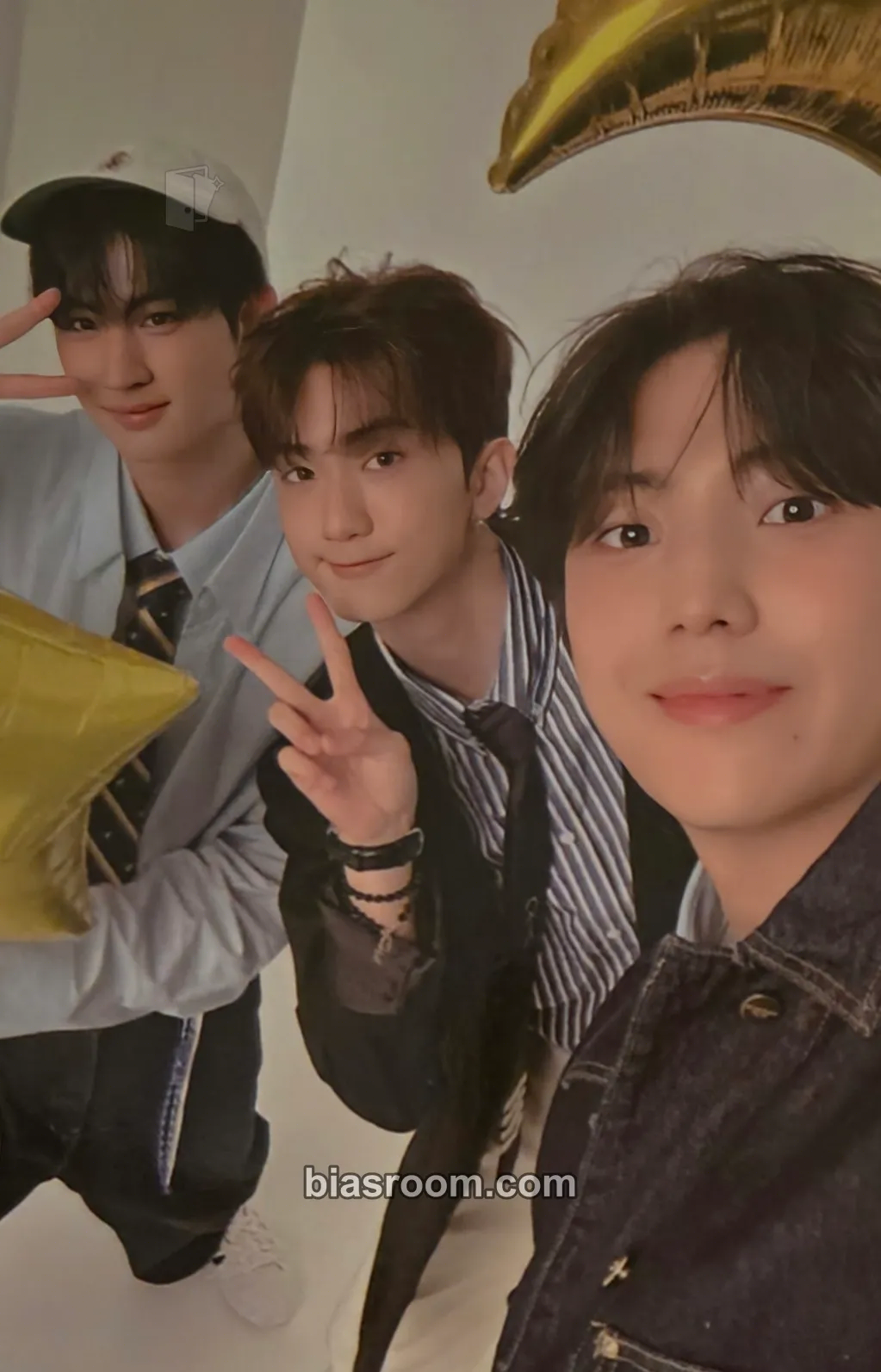 빛 : Bit Part.2 Photocard - Younite - Younite K-pop photocard