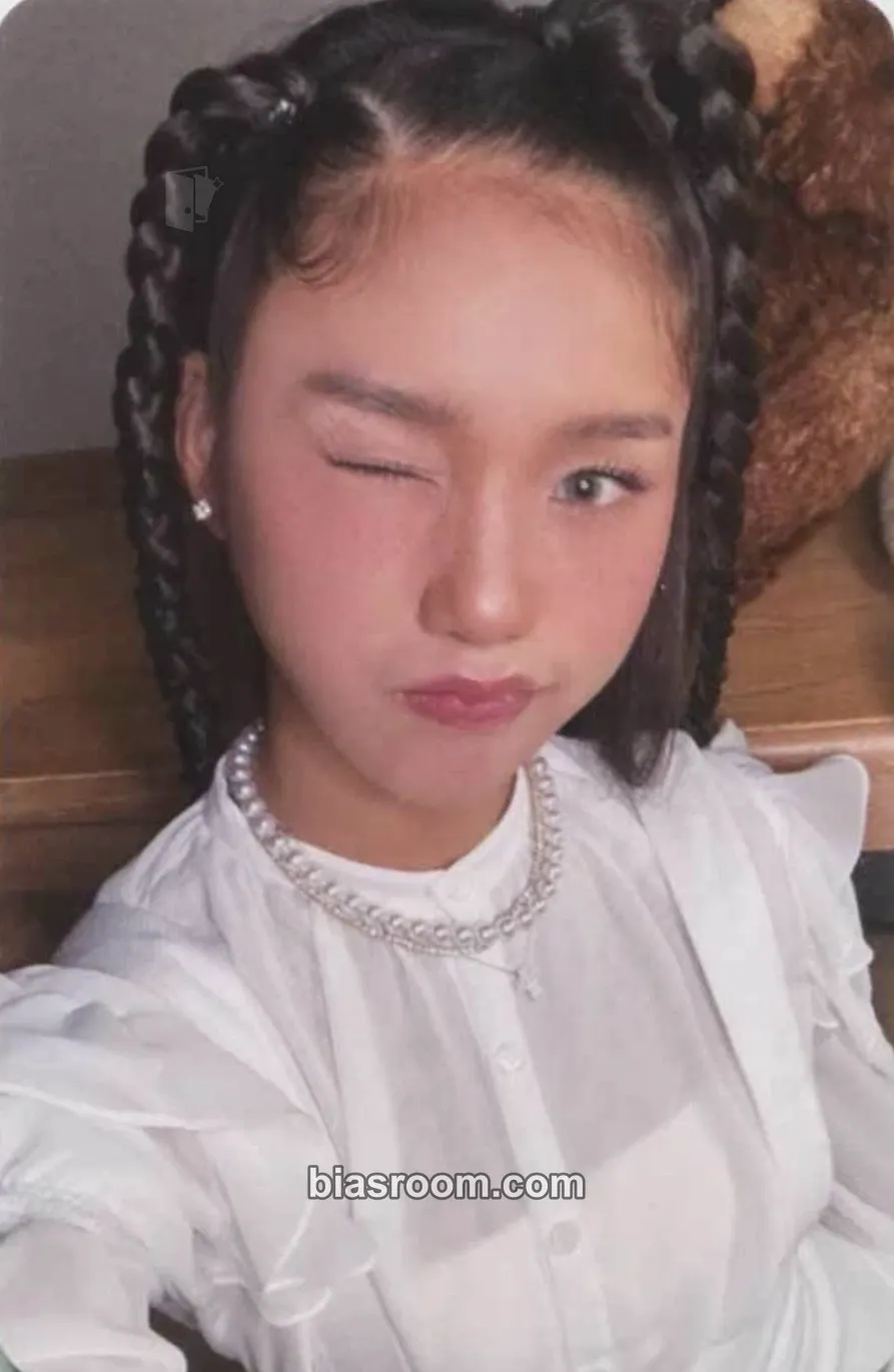 Mimi Dreamy Resonance Photocard - OH MY GIRL - OH MY GIRL K-pop photocard