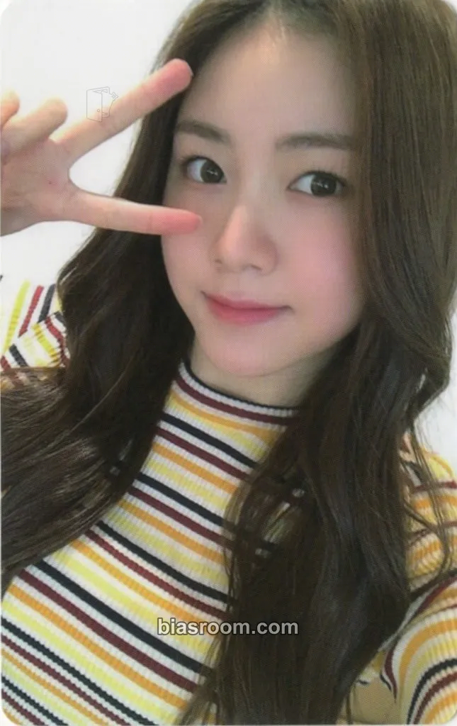 Dahyun KETCHY 1st official fanclub Photocard - Rocket Punch - Rocket Punch K-pop photocard