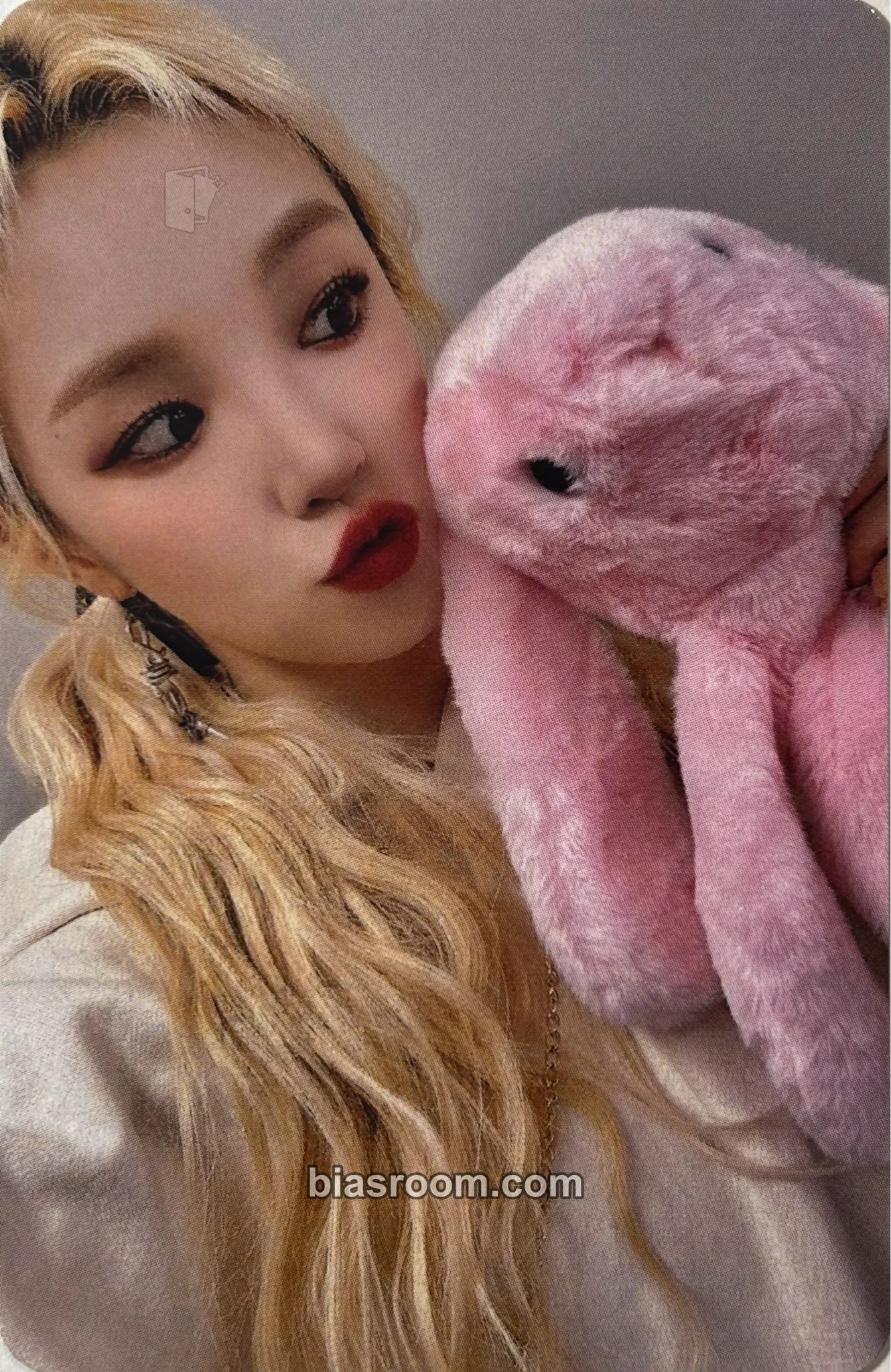 Yuqi ANICUBE x Hyundai Photocard - i-dle - i-dle K-pop photocard