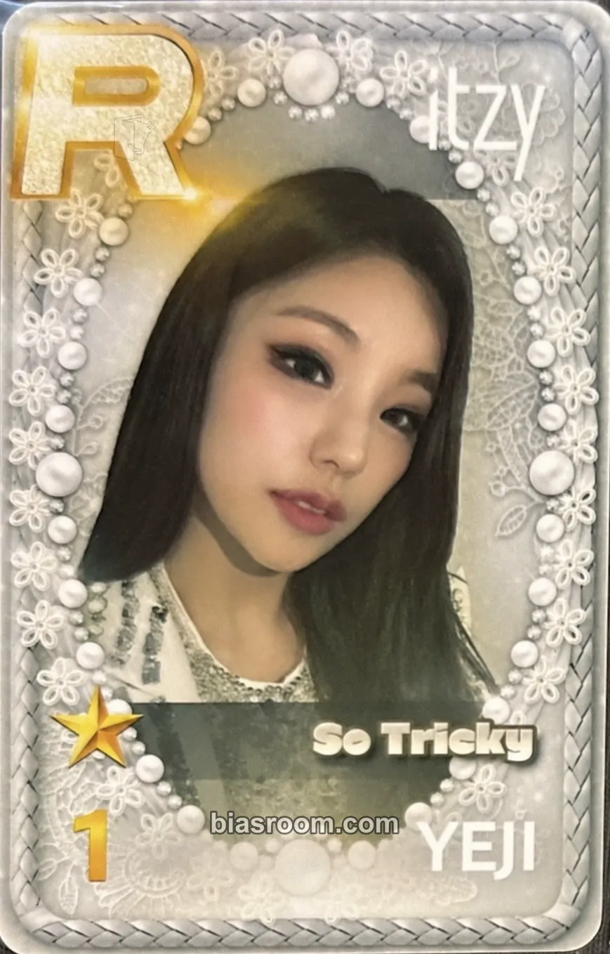 Yeji ITZY The 1st World Tour 'Checkmate' Photocard - ITZY - ITZY K-pop photocard