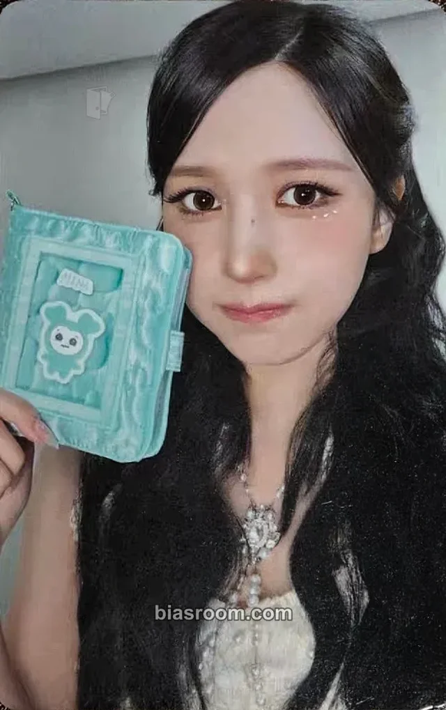 TWICE - Mina - ONCE JAPAN 9th Anniversary Event merch photocard japan 9th anniversary photocard holder