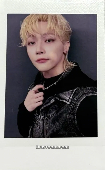 Nicholas AWAKEN THE BLOODLINE (Asia Tour) Photocard - &TEAM - &TEAM K-pop photocard