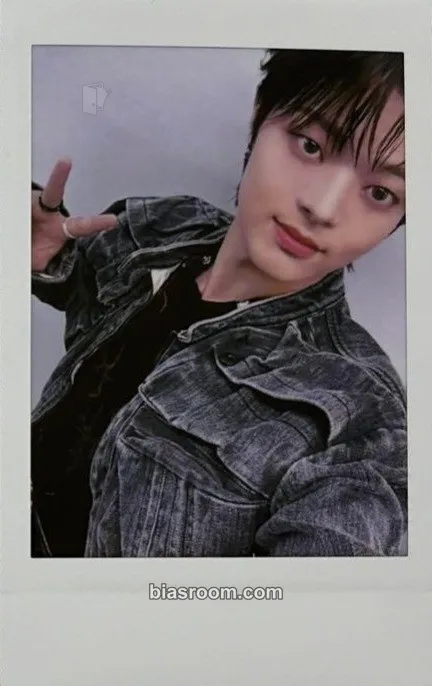 EJ Photocards (&TEAM) | Bias Room