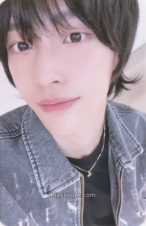 Wonbin Get A Guitar Photocard - RIIZE - RIIZE K-pop photocard