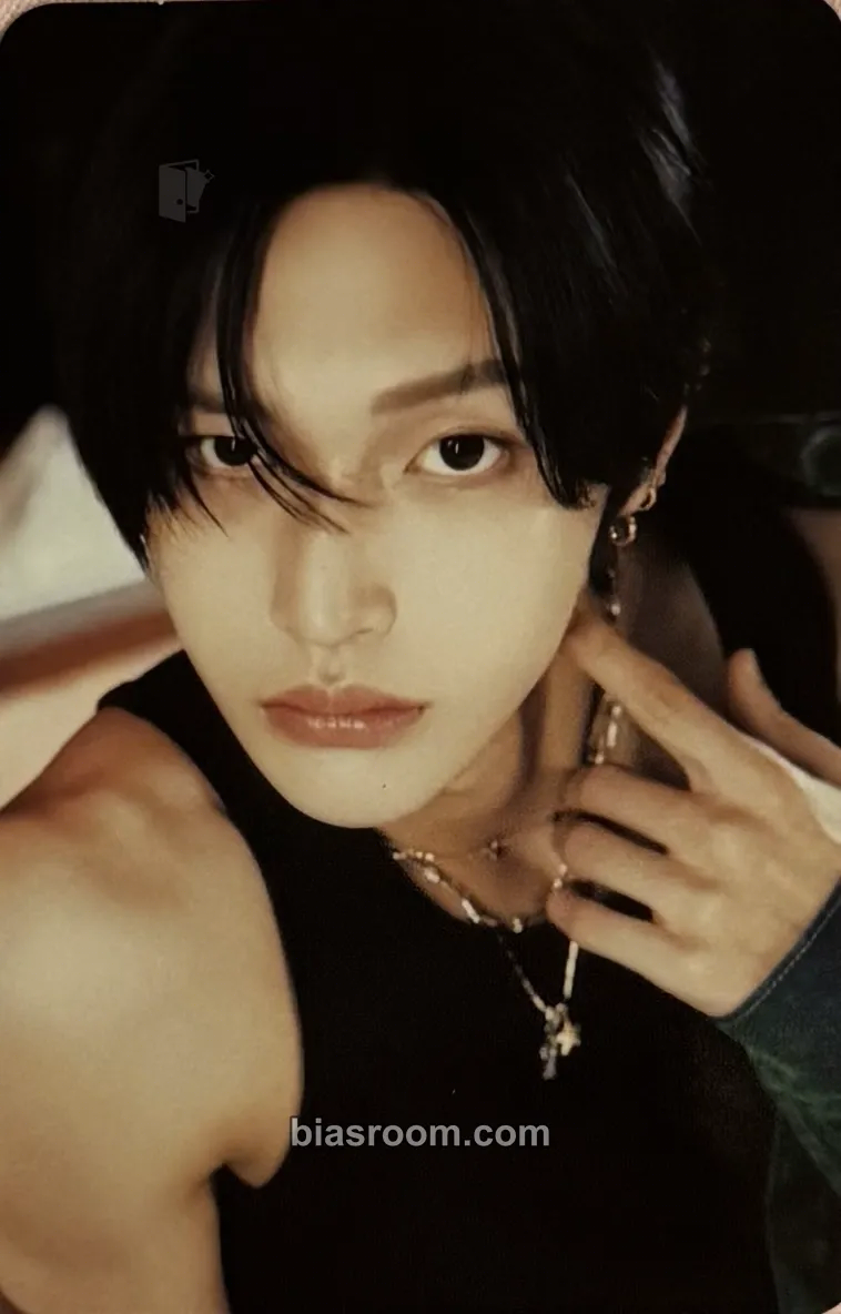 Wonbin On The Sing Street Pop-up Photocard - RIIZE - RIIZE K-pop photocard
