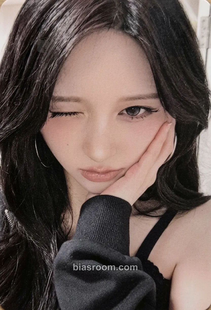 Gaeul LUCID DREAM Photocard - IVE - IVE K-pop photocard
