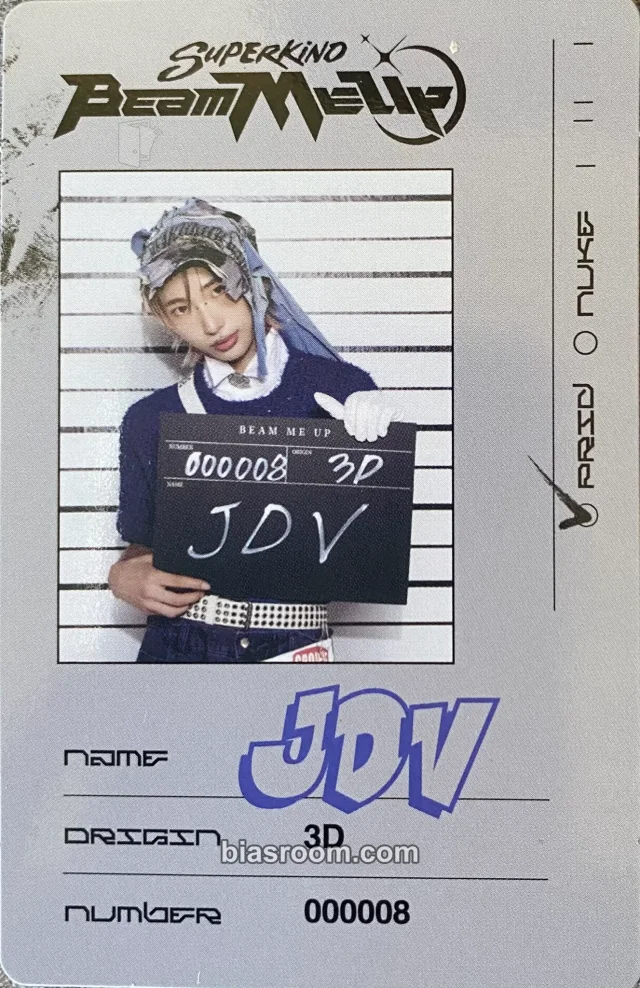 Superkind - JDV - Profiles of the Future (Λ) : 70% Album album photocard id card
