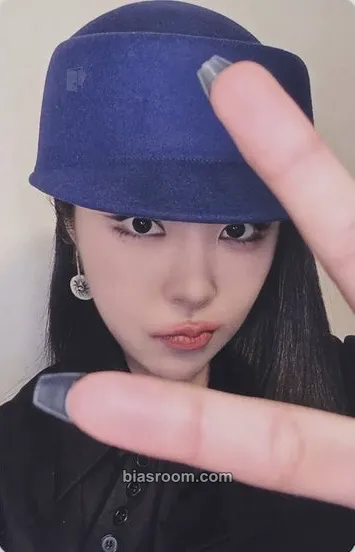 Wheein 4WARD World Tour Photocard - MAMAMOO - MAMAMOO K-pop photocard