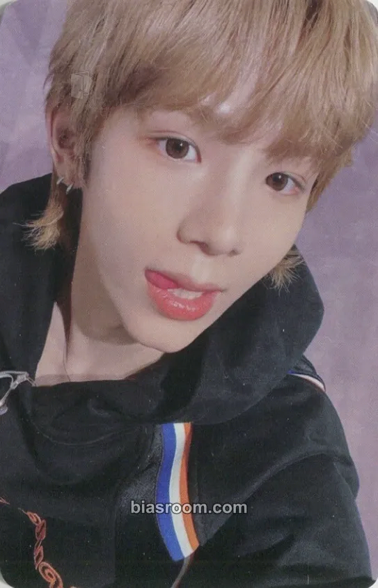 Shotaro Get A Guitar Photocard - RIIZE - RIIZE K-pop photocard