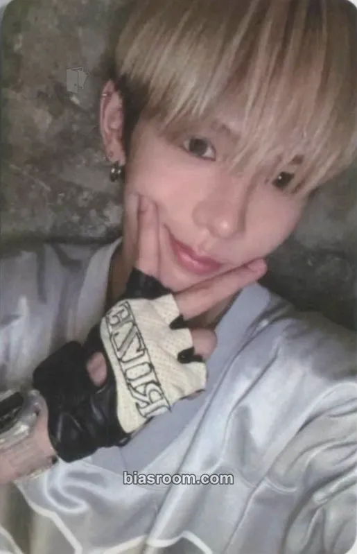 Shotaro Talk Saxy Photocard - RIIZE - RIIZE K-pop photocard