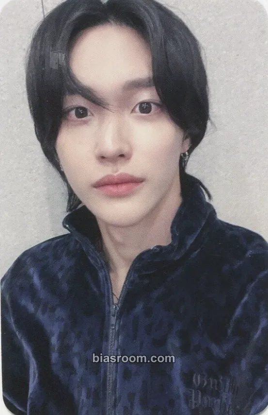 Wonbin Get A Guitar Photocard - RIIZE - RIIZE K-pop photocard