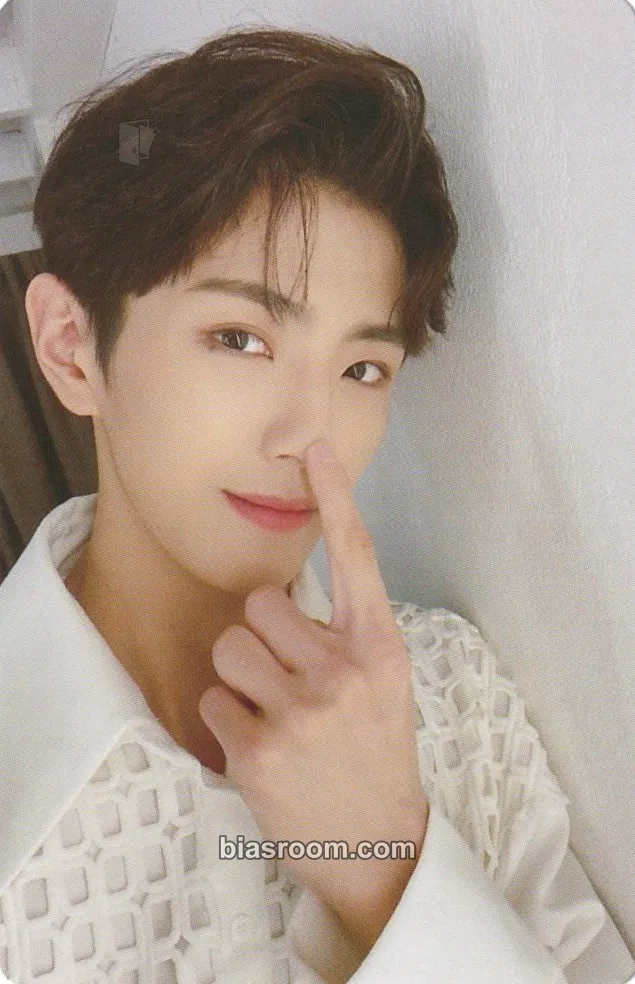 Yonghee HELLO Chapter 3. Hello, Strange Time Photocard - CIX - CIX K-pop photocard
