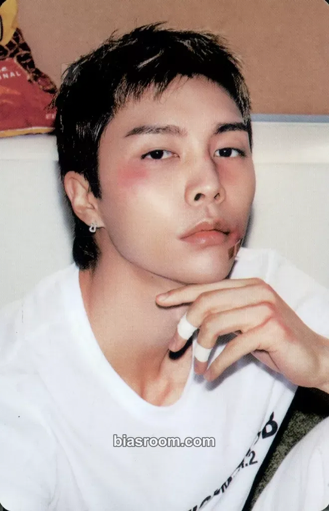 Johnny 2025 Season’s Greetings Photocard - NCT 127 - NCT 127 K-pop photocard