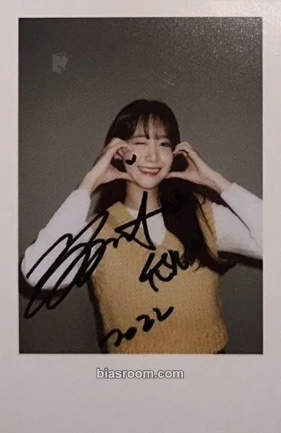 Yoona Forever 1 Photocard - Girls' Generation - Girls' Generation K-pop photocard