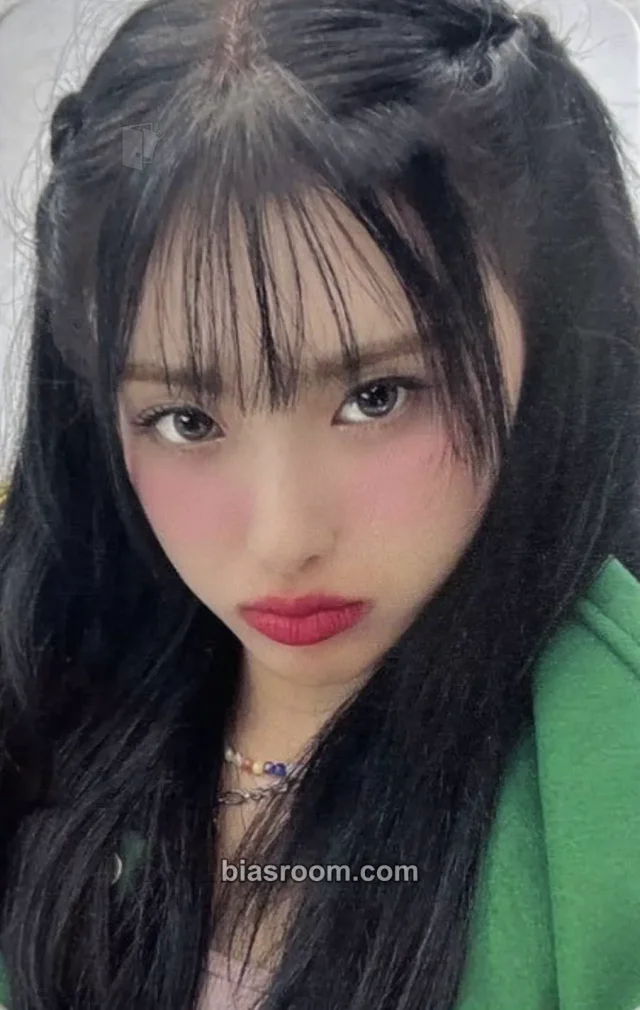 EVERGLOW - Aisha - ZOMBIE Album video call (fancall) round 3 starriver